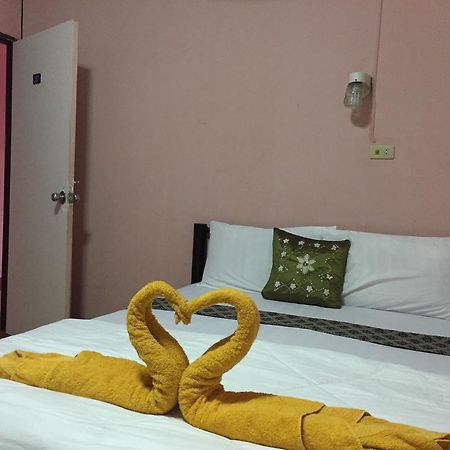 Marina Ao Nang Guesthouse Luaran gambar